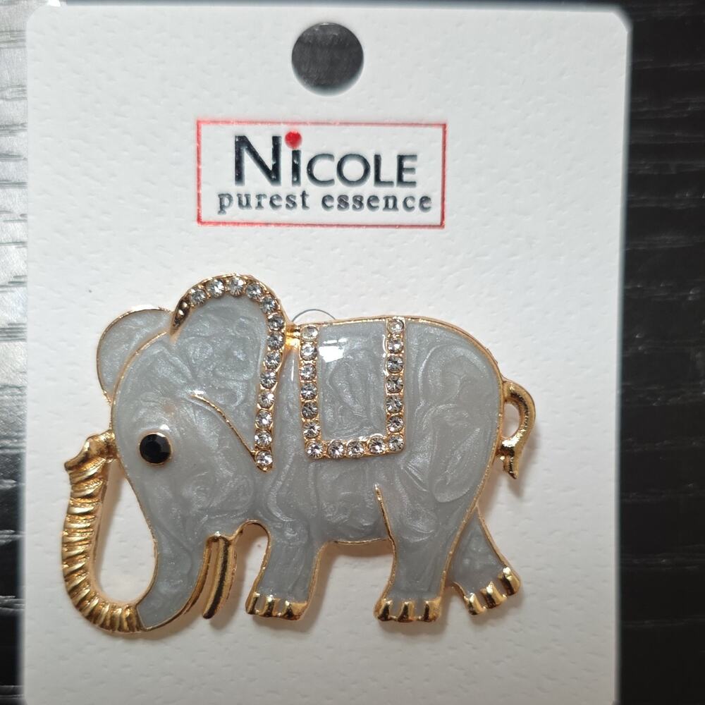 Nicole purest essence Elephant Brooch Pin Gray Gold Metal Clear Rhinestone